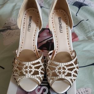 Size 9 Simonelli Dress Heels